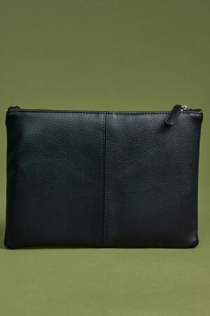 NuHide™ Accessory Pouch