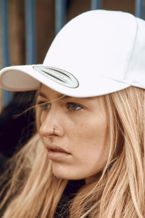 Curved Classic Snapback