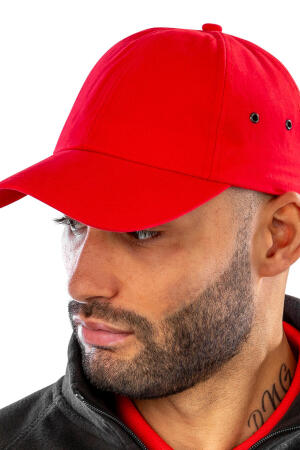 Cap mit samtiger Oberfläche