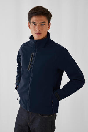 Men Technical Softshell Jacket