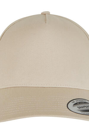 5-Panel Curved Classic Snapback