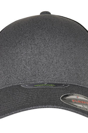 Flexfit Unipanel™ Cap
