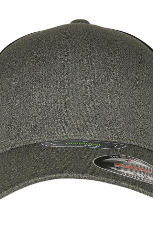 Flexfit Unipanel™ Cap