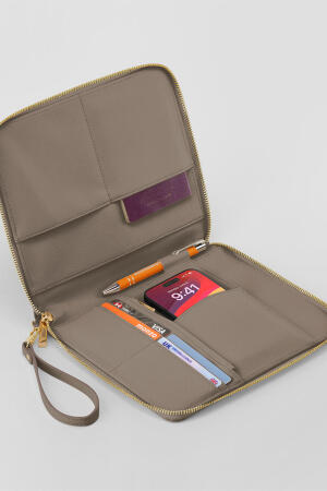 Boutique Travel/ Tech Organiser