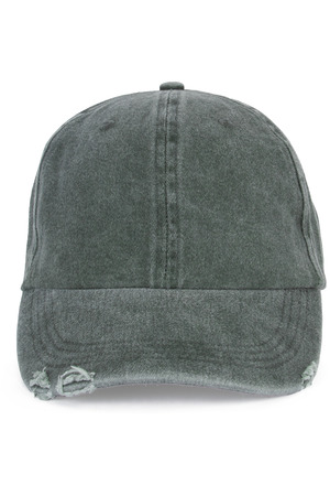 Zerrissene gewaschene Kappe