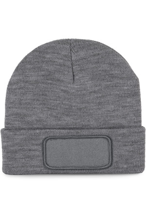 Recycelte Mütze mit Patch