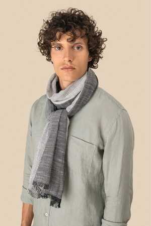 Gestreiftes Unisex-Schal