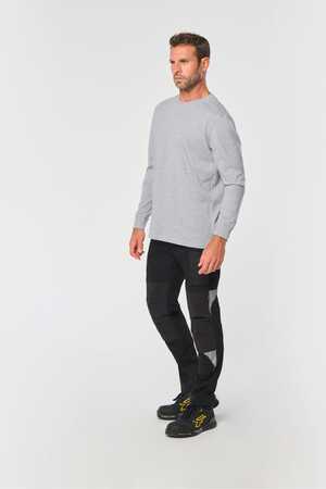 Leichte Stretchhose mit mehreren Taschen aus recyceltem Material